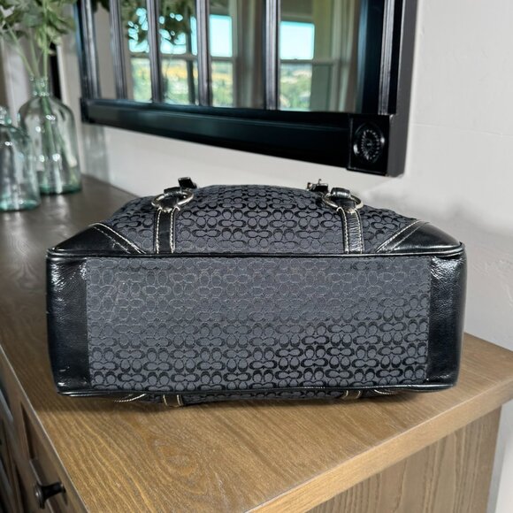 Coach Signature Jacquard Gallery Tote - Picture 9 of 14